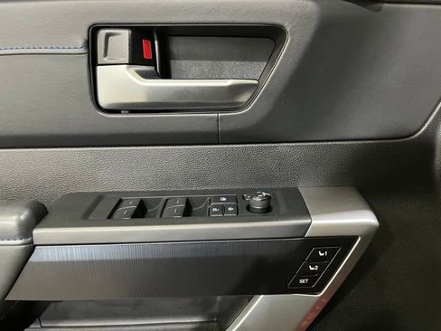 Certified 2023 Toyota Sequoia Platinum AWD/4WD image 16