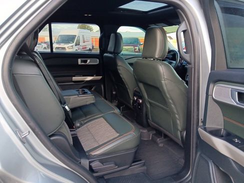 Used 2023 Ford Explorer Timberline w/ Timberline Technology Package AWD/4WD image 38