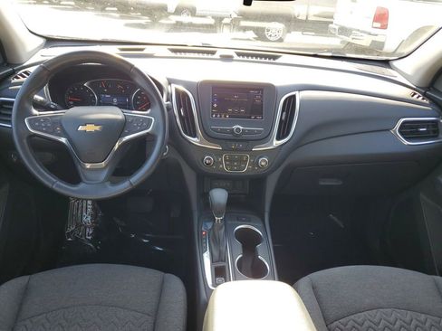 Used 2022 Chevrolet Equinox LT image 9