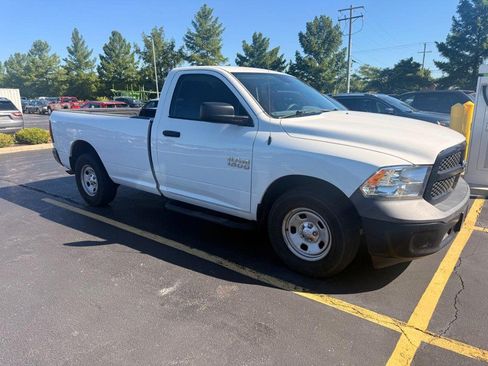 Used 2017 RAM 1500 Tradesman w/ Power & Remote Entry Group RWD image 2