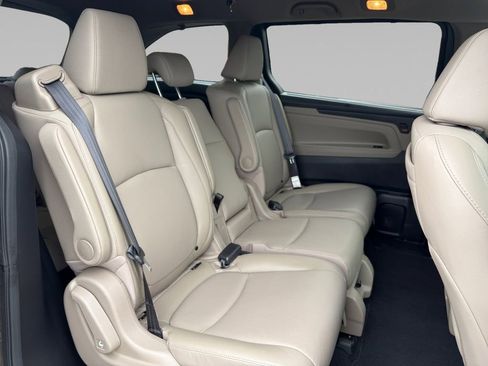Used 2019 Honda Odyssey EX-L image 16