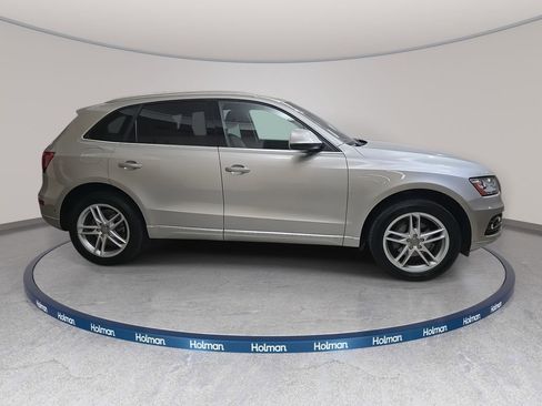 Used 2015 Audi Q5 2.0T Premium Plus w/ Premium Plus Package AWD/4WD image 5