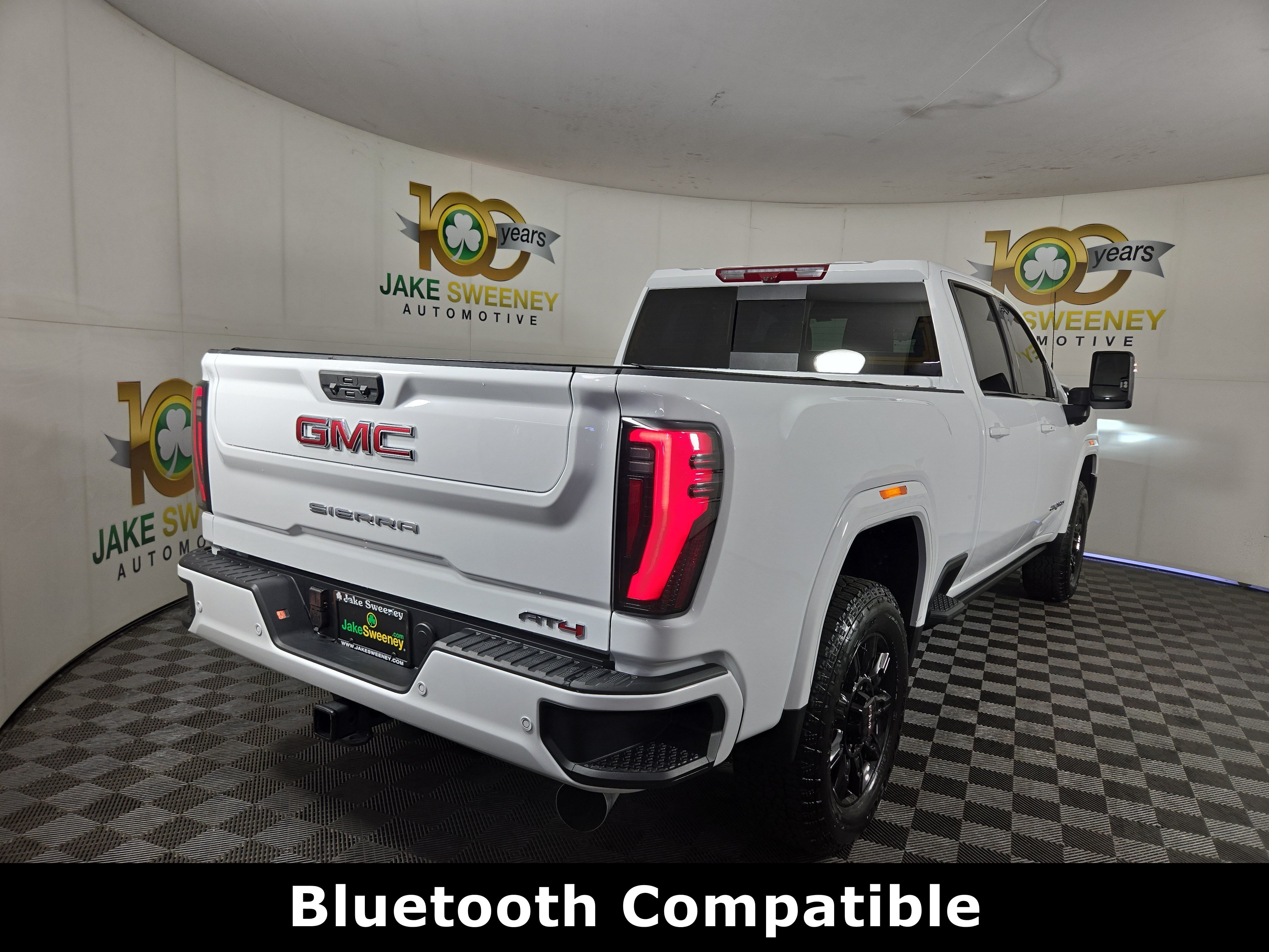 Certified 2026 GMC Sierra 2500 AT4 w/ AT4 Premium Plus Package AWD/4WD image 9