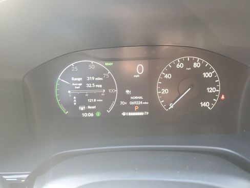 Used 2024 Honda CR-V Sport Touring image 29