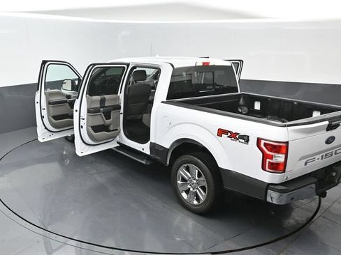 Used 2018 Ford F150 XLT w/ Equipment Group 302A Luxury AWD/4WD image 23