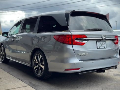 Used 2021 Honda Odyssey Touring image 4