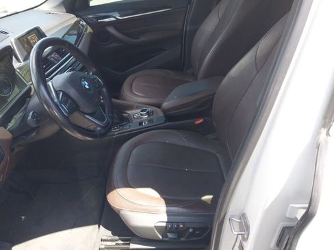 Used 2017 BMW X1 sDrive28i FWD image 4