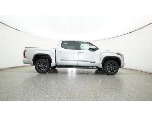 New 2025 Toyota Tundra Platinum AWD/4WD image 28