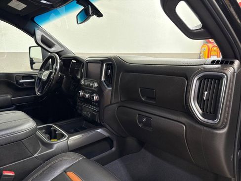 Used 2023 GMC Sierra 2500 AT4 w/ Gooseneck/5TH Wheel Package image 58