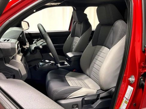 Certified 2025 Toyota Tacoma TRD Sport image 25