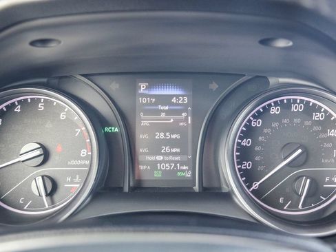 Used 2024 Toyota Camry SE FWD image 22