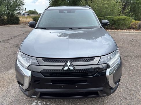 Used 2020 Mitsubishi Outlander LE AWD/4WD image 4