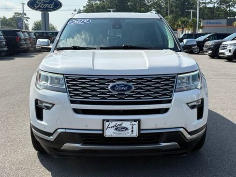 Used 2019 Ford Explorer Platinum AWD/4WD image 8