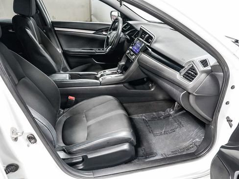 Used 2020 Honda Civic Sport image 16