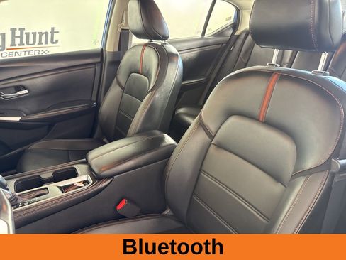 Used 2024 Nissan Sentra SR w/ SR Premium Package image 10