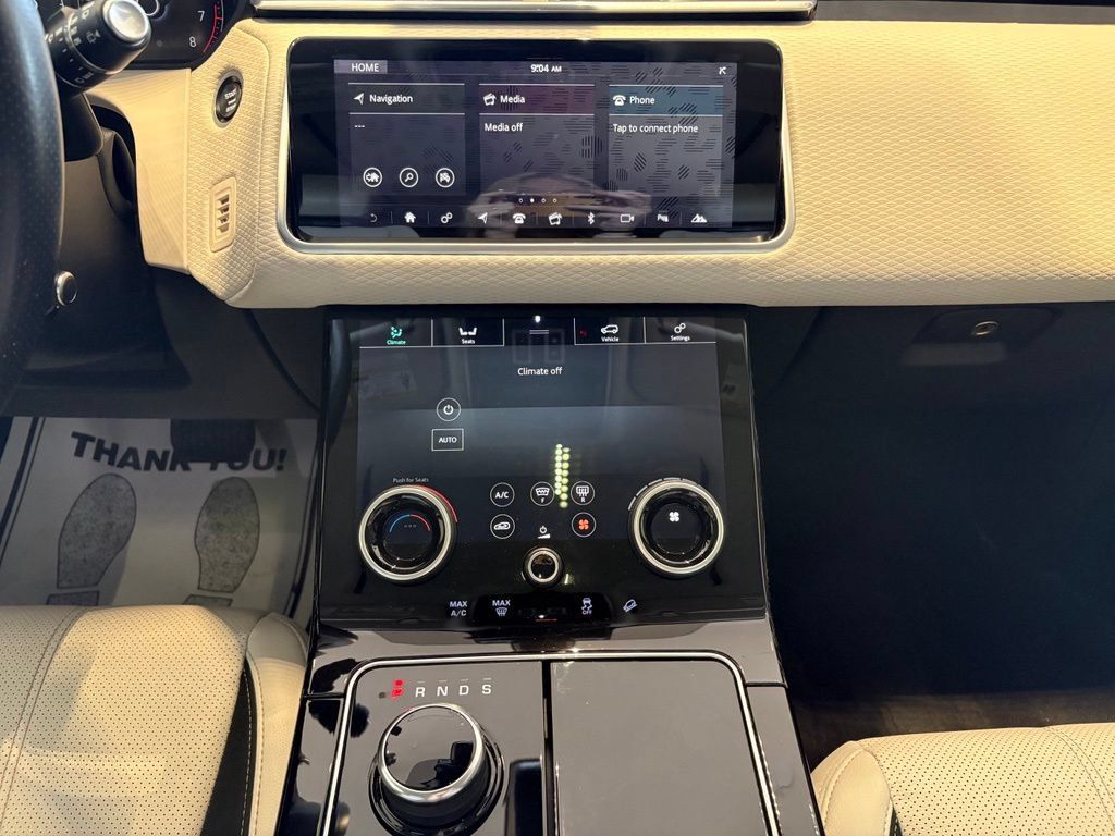 Used 2020 Land Rover Range Rover Velar S AWD/4WD image 29