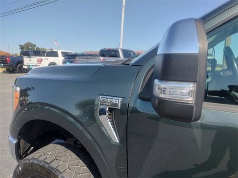 Used 2021 Ford F150 Lariat w/ Max Trailer Tow Package image 13