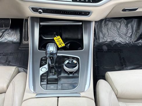 Used 2021 BMW X5 xDrive40i w/ M Sport Package AWD/4WD image 20