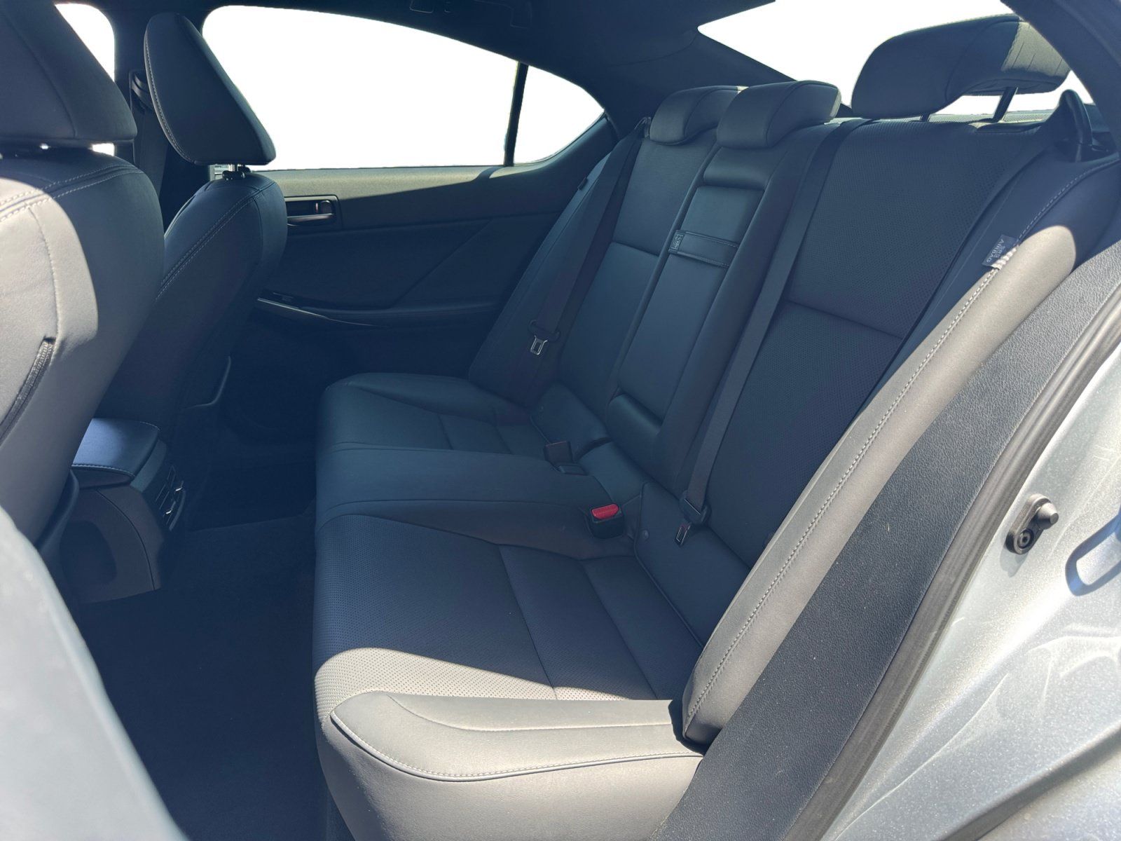 Used 2023 Lexus IS 300 w/ Comfort Package RWD image 13