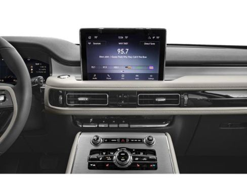 Used 2024 Lincoln Aviator AWD w/ Premium Package image 10