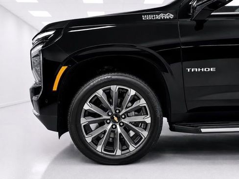 Used 2025 Chevrolet Tahoe High Country w/ Sun And Tow Package AWD/4WD image 8