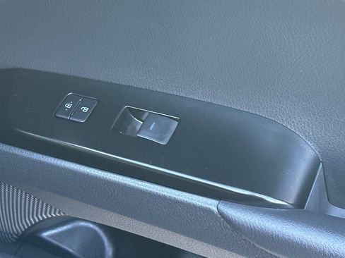 Certified 2025 Toyota Camry SE w/ Convenience Package image 22