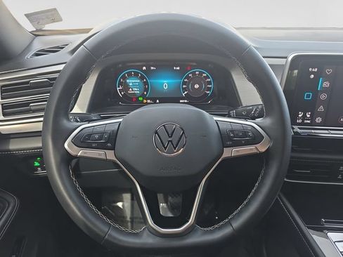 Certified 2024 Volkswagen Atlas Cross Sport SE AWD/4WD image 13
