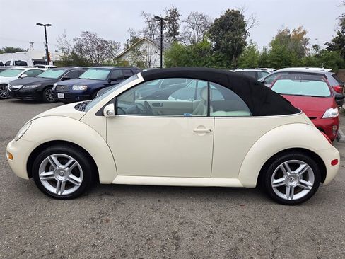 Used 2004 Volkswagen Beetle GLS image 3