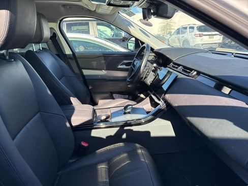 Used 2024 Land Rover Range Rover Velar S image 3