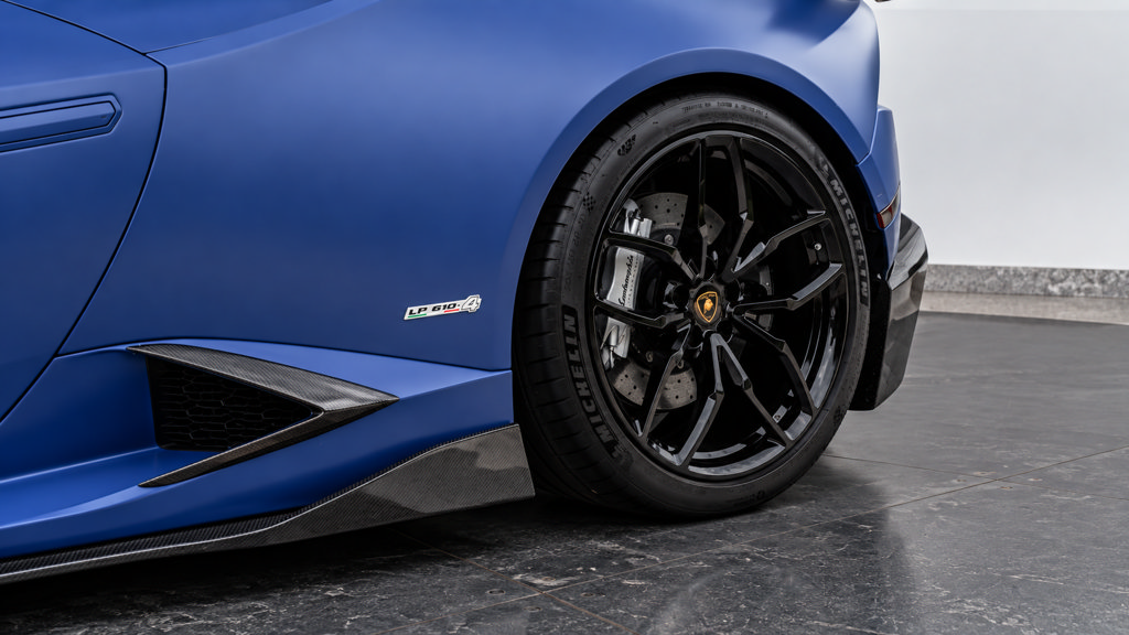 Used 2017 Lamborghini Huracan LP 610-4 AWD/4WD image 10