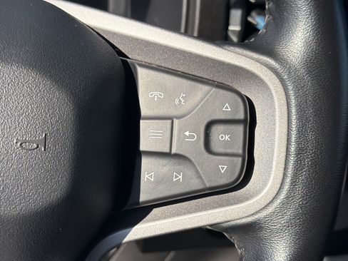 Used 2023 Ford Bronco Wildtrak image 19