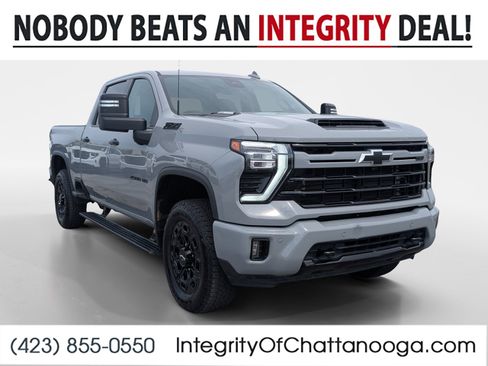Used 2024 Chevrolet Silverado 2500 LTZ w/ LTZ Plus Package image 1