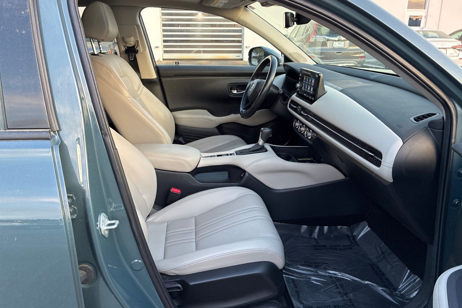 Used 2025 Honda HR-V EX-L image 19
