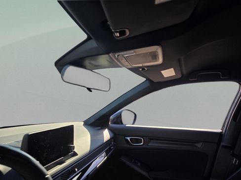 Used 2023 Honda Civic Sport image 13