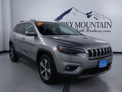 Used 2020 Jeep Cherokee Limited image 1