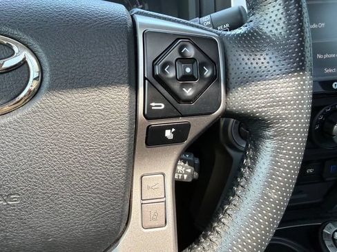 Used 2023 Toyota 4Runner SR5 Premium w/ Moonroof Package AWD/4WD image 22