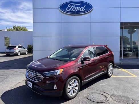 Used 2022 Ford Edge Titanium w/ Equipment Group 301A image 2