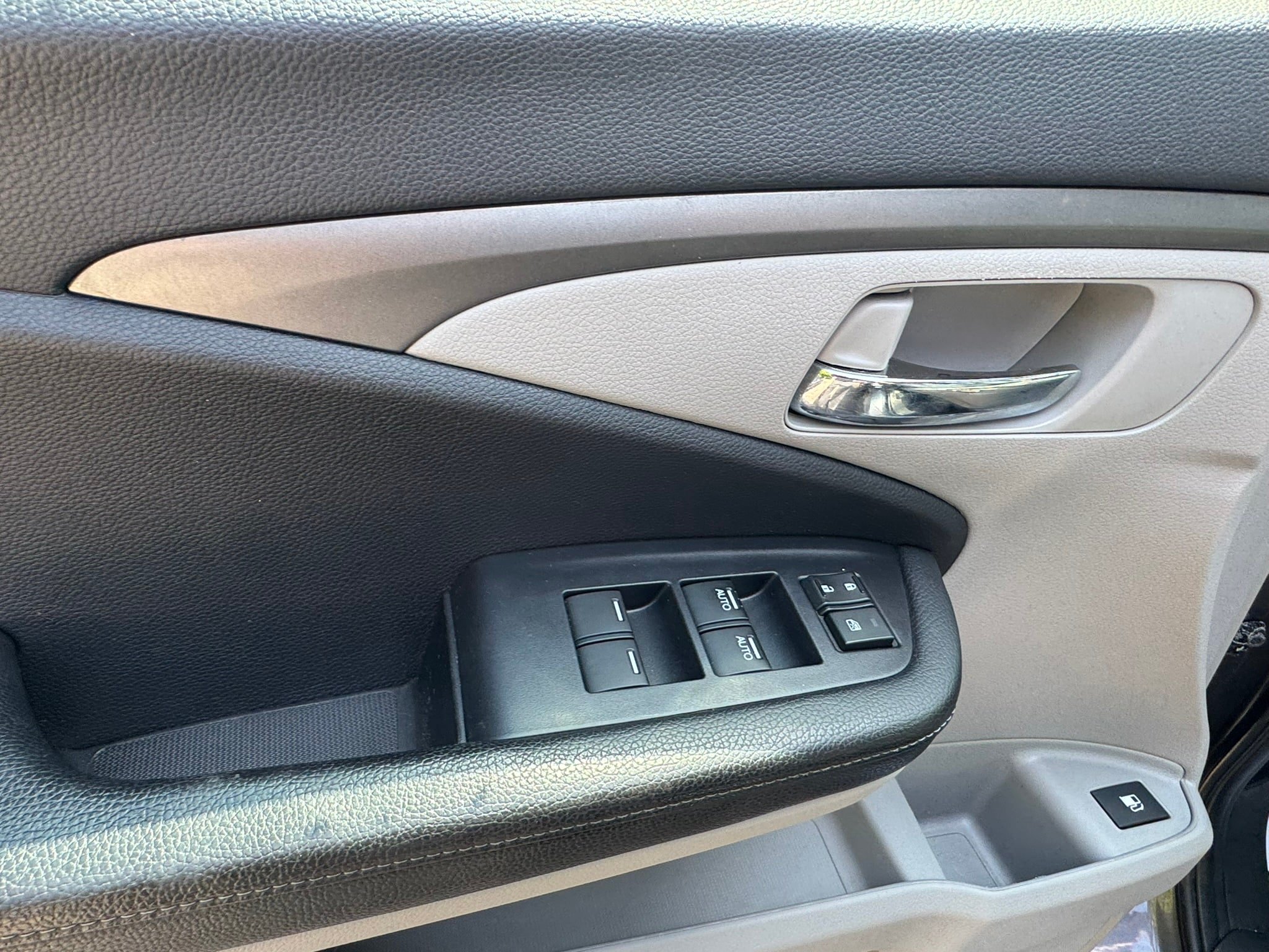 Used 2019 Honda Ridgeline RTL image 23