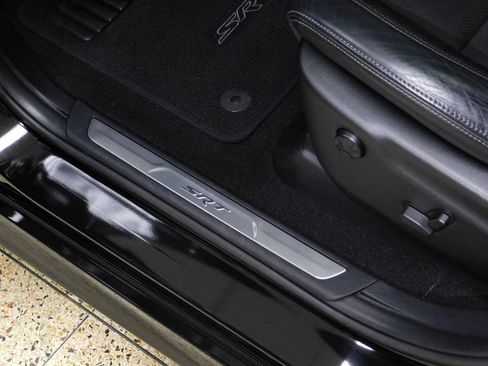 Used 2021 Jeep Grand Cherokee SRT image 29