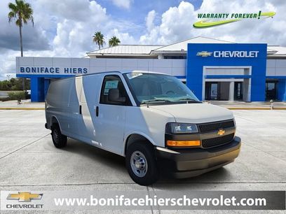 New 2026 Chevrolet Express 2500 Extended w/ Safety Package