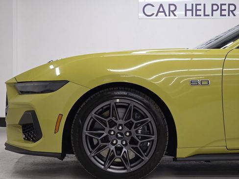 Used 2025 Ford Mustang GT Premium w/ GT Performance Package RWD image 56