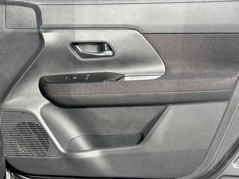 New 2026 Nissan Kicks S image 14