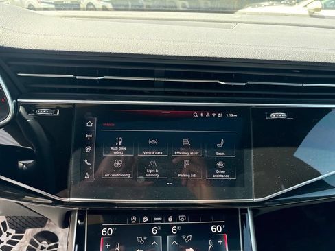 Used 2026 Audi Q8 Premium Plus AWD/4WD image 20