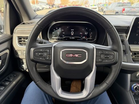 Certified 2023 GMC Yukon SLT w/ SLT Premium Package image 22