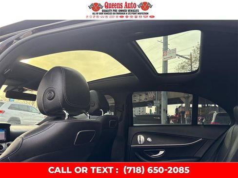 Used 2019 Mercedes-Benz E 300 4MATIC image 25