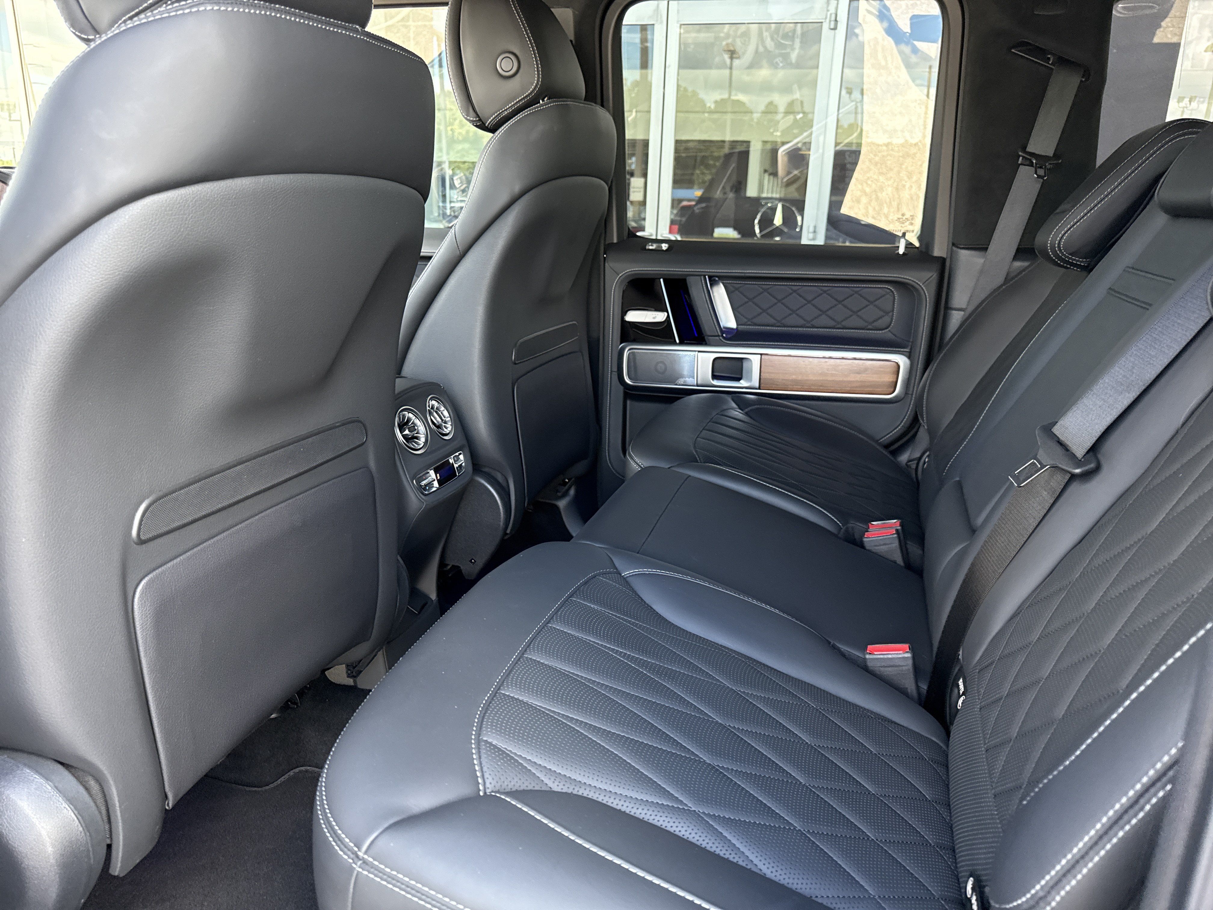 Used 2025 Mercedes-Benz G 63 AMG 4MATIC image 10