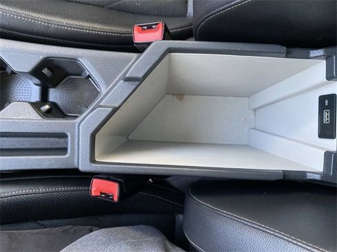 Used 2019 Volkswagen Jetta SEL Premium image 24