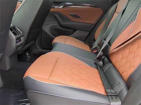 New 2026 Volkswagen Tiguan SEL R-Line image 17