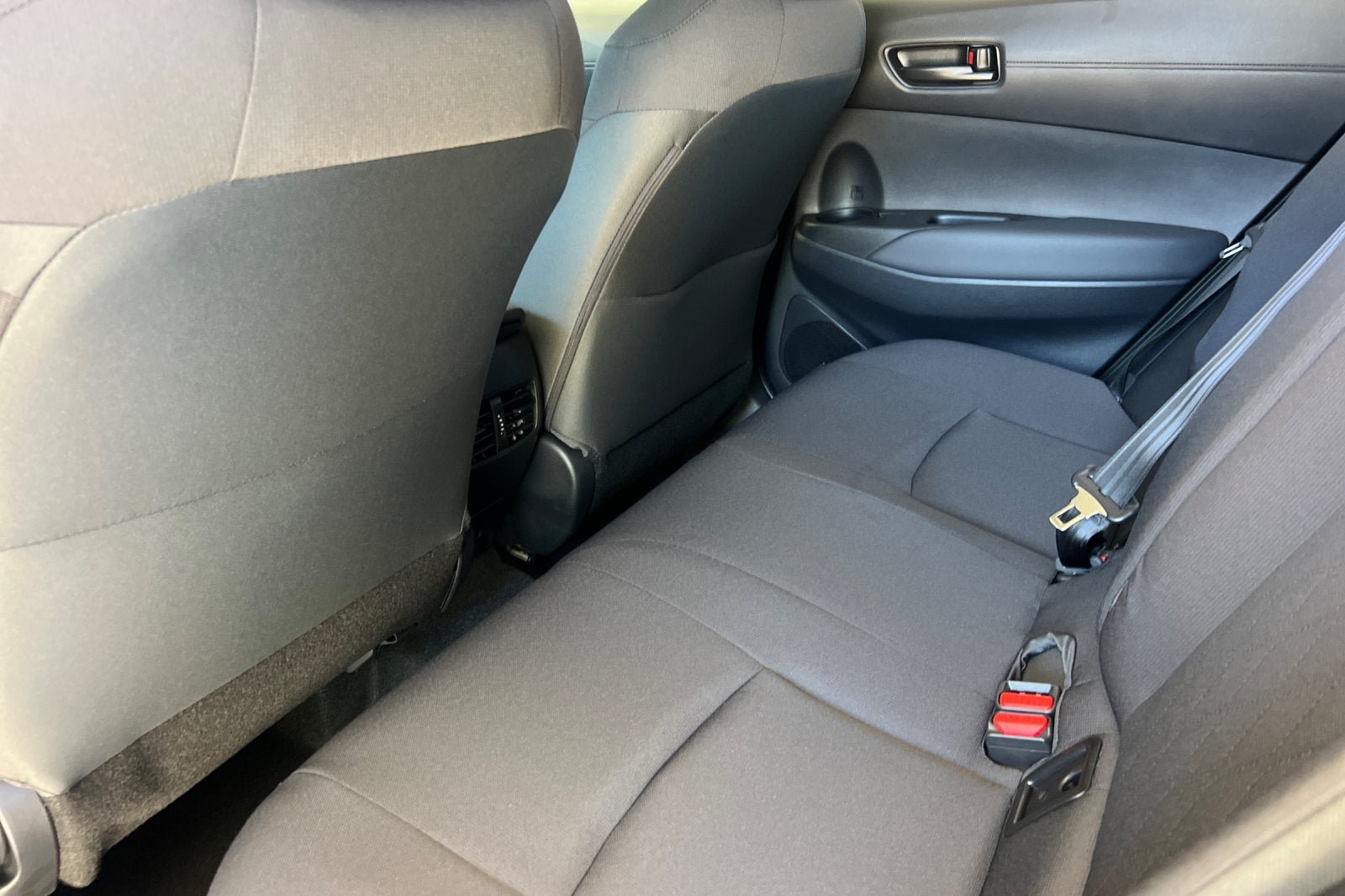 New 2026 Toyota Corolla Cross LE w/ Moonroof Package FWD image 45