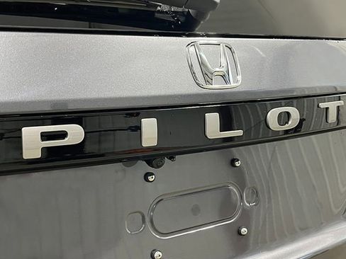 New 2026 Honda Pilot Elite image 10
